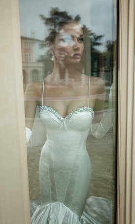 Коллекция платьев для зимней свадьбы от Berta Bridal 