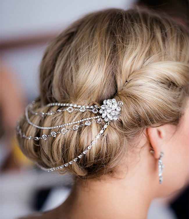 Элегантные украшения для волос невесты